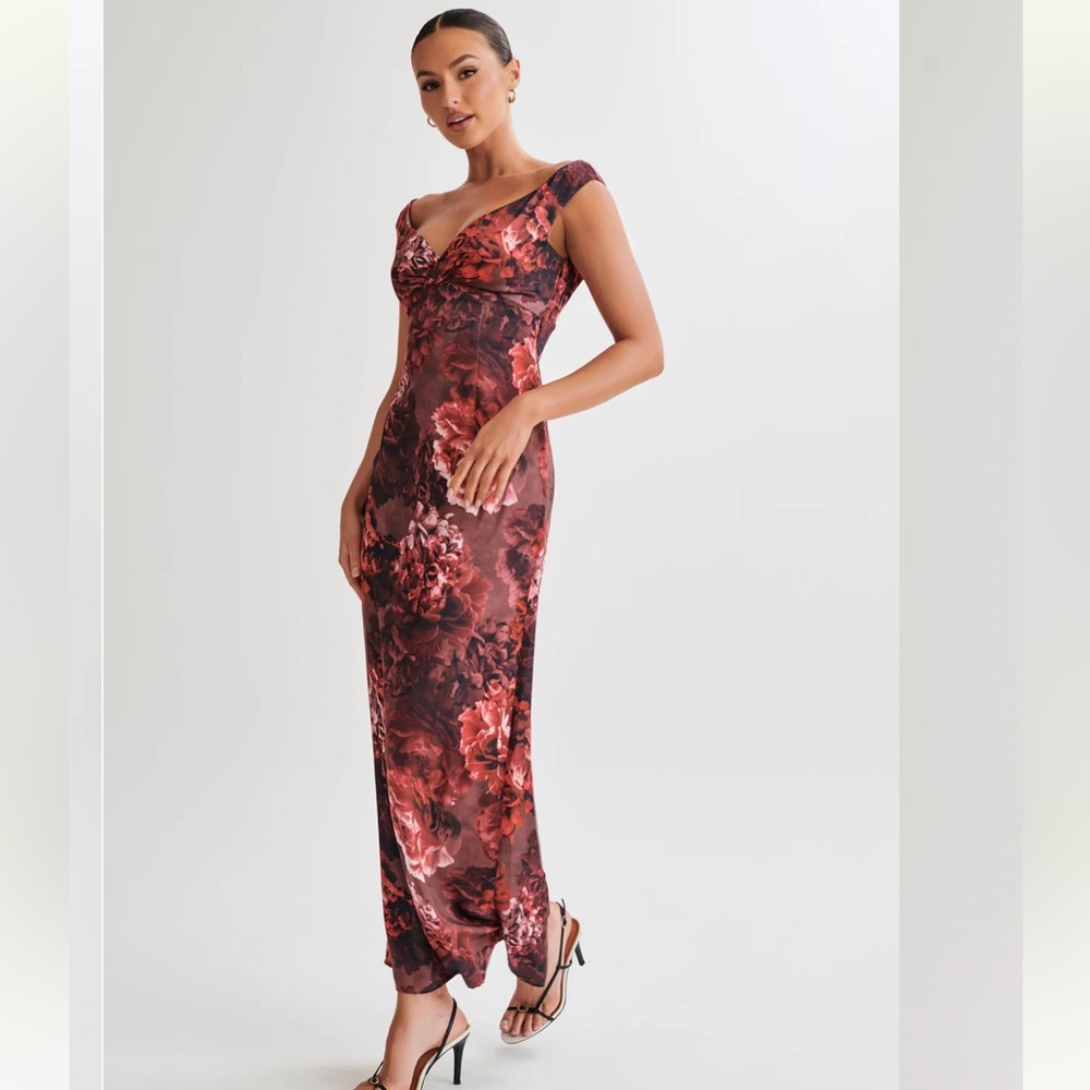 Meshki - Giavanni Off Shoulder Maxi Dress in Peony Pink
